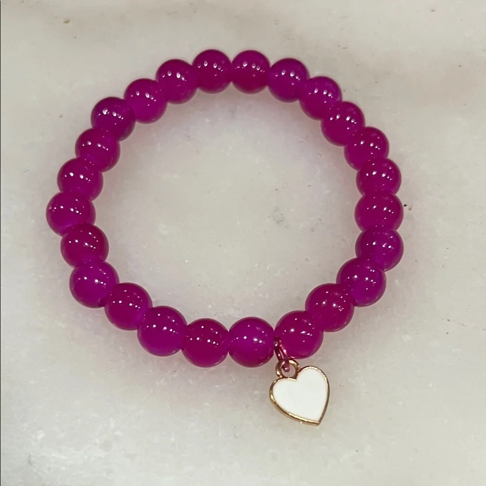 Vibrant Purple Beaded Bracelet with Heart Charm
